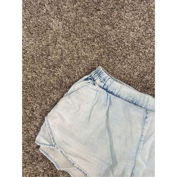American Eagle Chambrey Blue Sun Washed Jean Shorts Pull on Elastic Waist XS - Picture 10 of 10